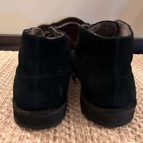 UGG Black Suede Chukka Boots Men\'s Size 9 Lace Up Vibram Sole Business Casual main image 7